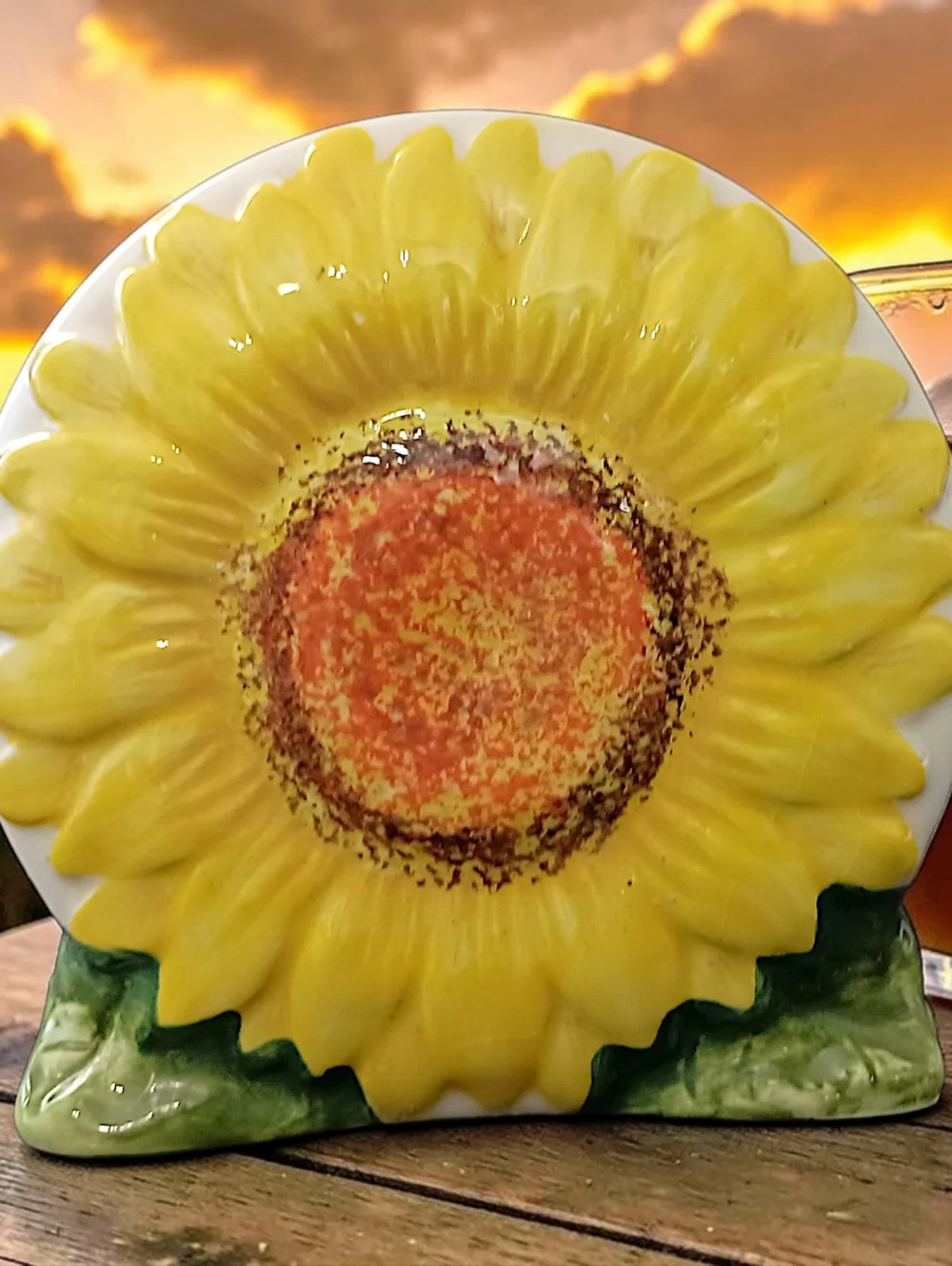 Vintage Sunflower Napkin Holder Ceramic‎ Letter Holder Farmhouse Kitsch Cottage